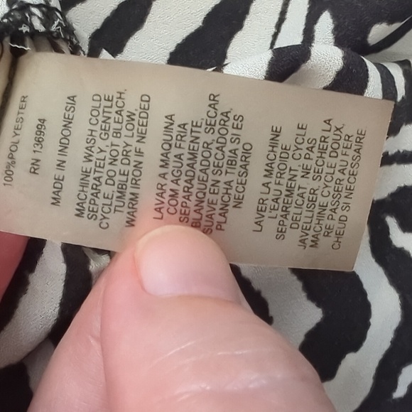 XL  Milano Black & White Blouse - Picture 9 of 10